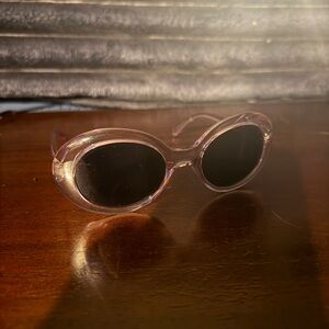 Stylish Pink Oval Sunglasses